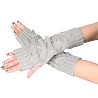 Women's Simple Style Solid Color Acrylic Gloves main image 5