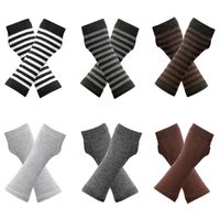 Women's Fashion Stripe Solid Color Knitted Fabric Scarves & Gloves Gloves main image 4