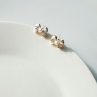 Simple Style Bow Knot Alloy Enamel Artificial Pearls Ear Studs main image 4