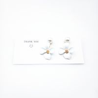 1 Set Simple Style Flower Imitation Pearl Alloy Iron Ear Studs main image 2