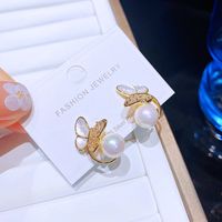 Elegant Butterfly Copper Ear Studs Inlaid Zircon Pearl Copper Earrings 1 Pair main image 5