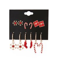 Cute Gift Box Snowflake Alloy Enamel Plating Inlay Rhinestones Earrings Ear Studs 1 Set main image 4