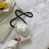 Women's Small Pu Leather Heart Shape Fashion Square Magnetic Buckle Crossbody Bag sku image 1