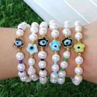 Fashion Eye Flower Artificial Pearl Copper Bracelets Irregular Beaded Pearl Bracelets 1 Piece main image 2