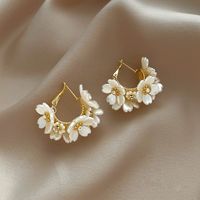 Simple Style Flower Alloy Three-dimensional Shell Women's Drop Earrings 1 Pair sku image 1