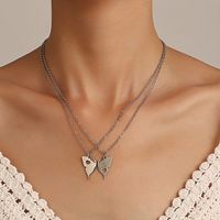 Simple Style Heart Shape Butterfly Stainless Steel Necklace Hollow Out Stainless Steel Necklaces main image 5