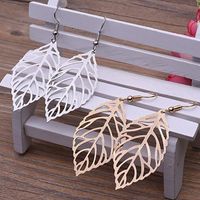 1 Pair Simple Style Leaves Hollow Out Alloy Ear Hook main image 1