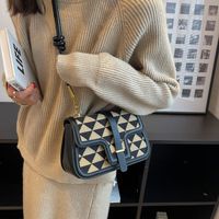 Women's Pu Leather Geometric Fashion Quilted Square Zipper Magnetic Buckle Crossbody Bag main image 3