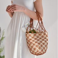 Women's Large Straw Geometric Vacation Weave Bucket Open Handbag main image 1