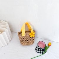 Kid's Small Spring&summer Straw Solid Color Cute Flowers Bucket Open Straw Bag sku image 3