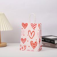 Birthday Simple Style Heart Shape Kraft Paper Daily Gift Bags 1 Piece main image 3