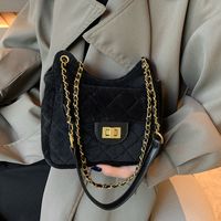 Women's Small Velvet Solid Color Fashion Square Lock Clasp Chain Bag sku image 1
