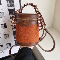 Women's Small Pu Leather Color Block Vintage Style Bucket Zipper Bucket Bag main image 2