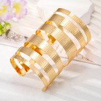 Simple Style Geometric Alloy Plating Hollow Out Women's Bangle 1 Piece main image 1
