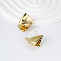 Fashion Square Copper Irregular Gold Plated Ear Studs 1 Pair main image 5