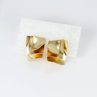 Fashion Square Copper Irregular Gold Plated Ear Studs 1 Pair main image 3
