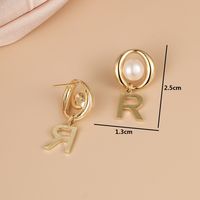 Fashion Letter Copper Gold Plated Pearl Earrings 1 Pair main image 2