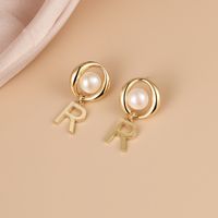 Fashion Letter Copper Gold Plated Pearl Earrings 1 Pair main image 5
