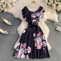 Elegant Floral U Neck Short Sleeve Pleated Polyester Dresses Midi Dress Pleated Skirt main image 2