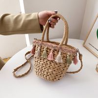 Women's Medium Straw Stripe Ethnic Style Tassel Bucket String Straw Bag main image 5