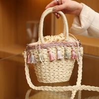 Women's Medium Straw Stripe Ethnic Style Tassel Bucket String Straw Bag main image 4