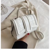 Women's Medium Pu Leather Solid Color Fashion Square Magnetic Buckle Crossbody Bag sku image 1
