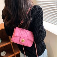 Women's Small All Seasons Pu Leather Solid Color Fashion Square Lock Clasp Chain Bag sku image 3