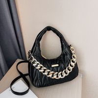 Women's Medium All Seasons Pu Leather Solid Color Fashion Chain Zipper Handbag main image 4