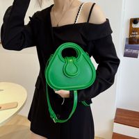 Women's Medium Pu Leather Solid Color Fashion Zipper Crossbody Bag main image 2