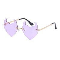 Women's Fashion Heart Shape Pc Special-shaped Mirror Metal Frameless Sunglasses sku image 2