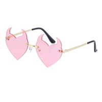 Women's Fashion Heart Shape Pc Special-shaped Mirror Metal Frameless Sunglasses sku image 6