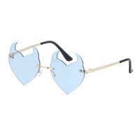 Women's Fashion Heart Shape Pc Special-shaped Mirror Metal Frameless Sunglasses sku image 5