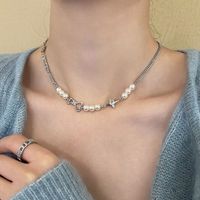 Sweet Bow Knot Alloy Plating Artificial Pearls Women's Necklace 1 Piece main image 1
