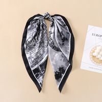 Women's Fashion Oil Painting Satin Printing Silk Scarves main image 6