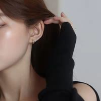 Mode Géométrique Alliage Incruster Perles Artificielles Femmes Boucles D'oreilles 1 Paire main image 5