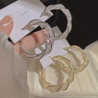 1 Pair Fashion Circle Gold Plated Alloy Hoop Earrings main image 2