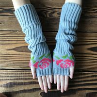 Women's Fashion Flower Knitted Fabric Gloves 1 Pair main image 4