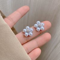 Fashion Flower Alloy Inlay Artificial Gemstones Pearl Women's Ear Studs 1 Pair sku image 9
