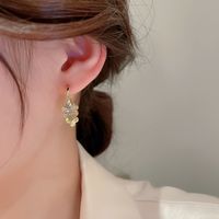Simple Style Flower Copper Plating Dangling Earrings 1 Pair main image 1