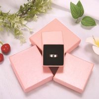Fashion Simple Style Solid Color Paper Jewelry Boxes main image 1