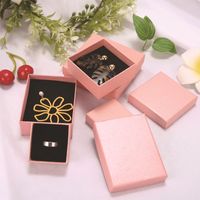 Fashion Simple Style Solid Color Paper Jewelry Boxes main image 2