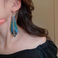 Luxurious Feather Copper Inlay Rhinestones Drop Earrings 1 Pair sku image 1