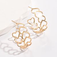 1 Pair Simple Style C Shape Heart Shape Gold Plated Copper Ear Studs main image 3