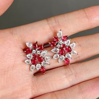 Fashion Petal Copper Inlay Artificial Diamond Ear Studs 1 Pair main image 4