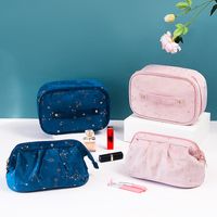 Women's Small All Seasons Velvet Solid Color Fashion Square Zipper Cosmetic Bag main image 1