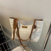 Women's All Seasons Pu Leather Solid Color Fashion Square Zipper Tote Bag main image 2