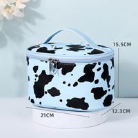 Women's Medium All Seasons Pu Leather Cows Fashion Pillow Shape Bucket Zipper Cosmetic Bag sku image 4