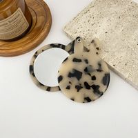 Creative Rabbit-shaped Acetate Pattern Small Portable Makeup Mirror sku image 2