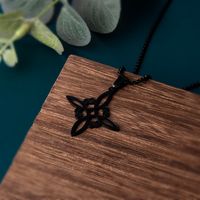 Einfacher Stil Kreuzen Hexenknoten Legierung Aushöhlen Unisex Halskette Mit Anhänger main image 3
