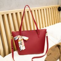 Women's Large Pu Leather Solid Color Fashion Square Zipper Tote Bag sku image 1